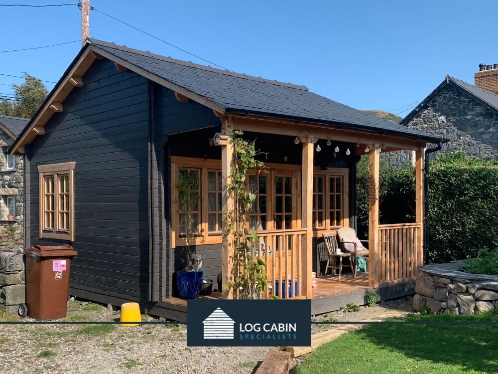 Log Cabin W/ Mezzanine