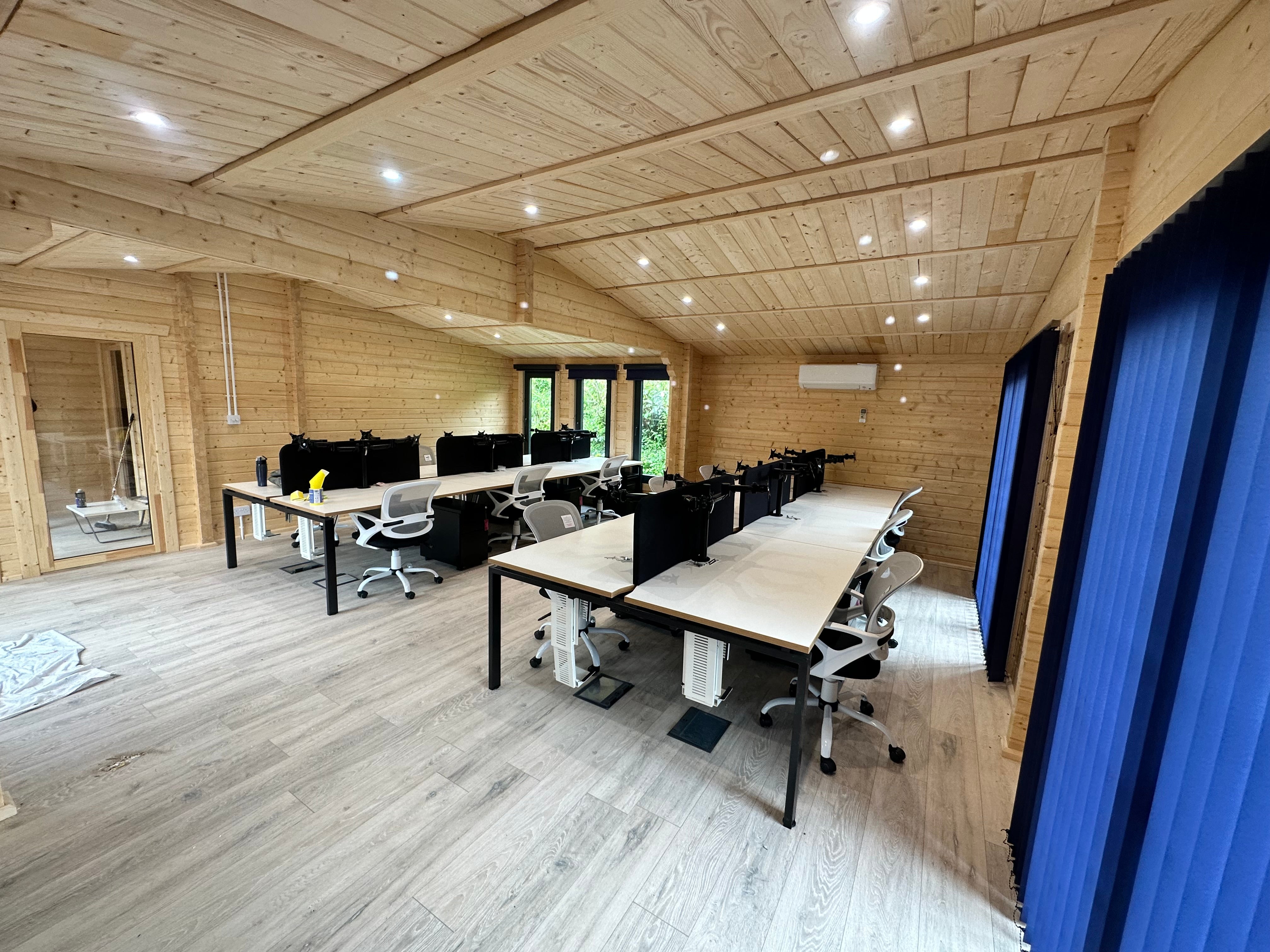 Log Cabin Office