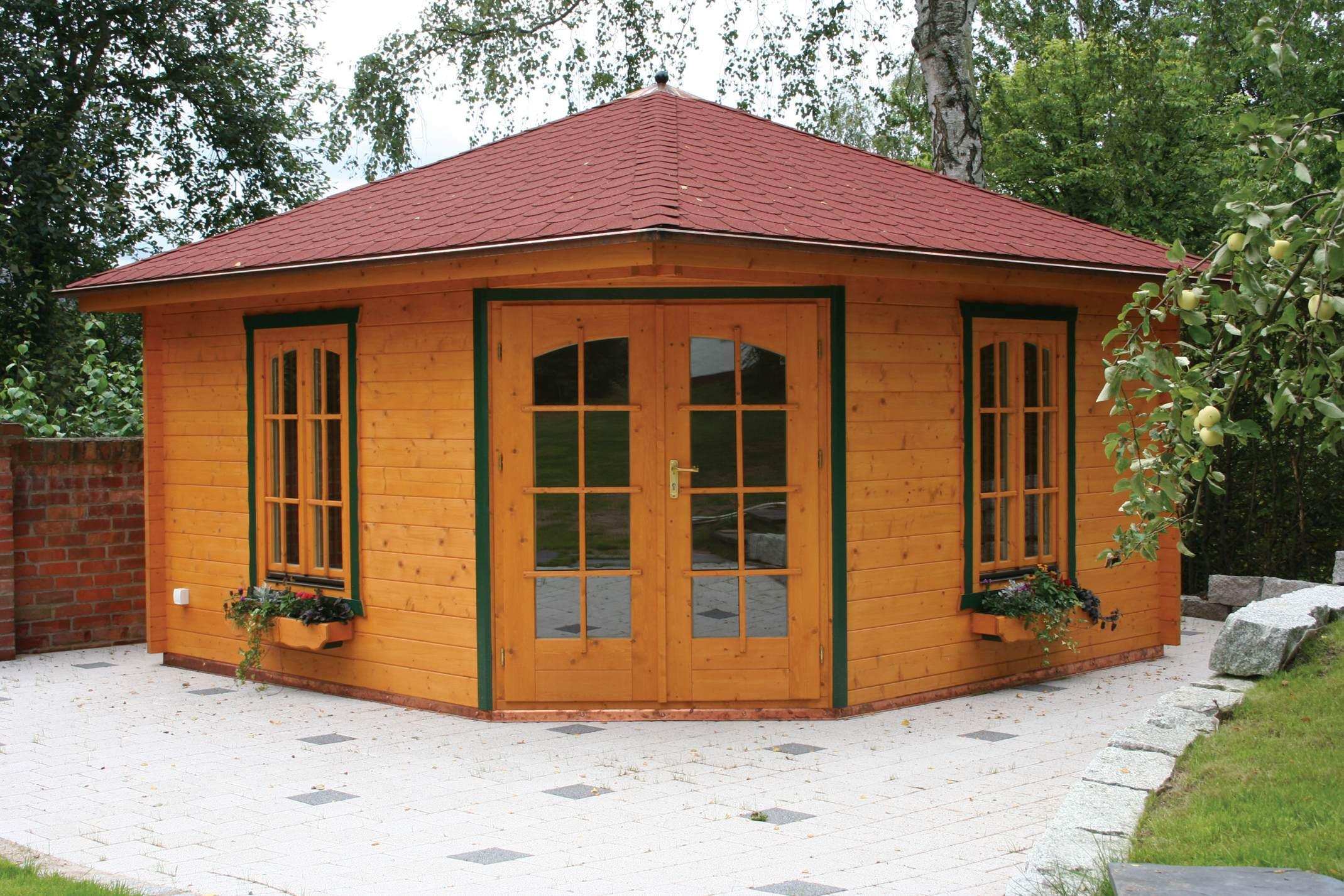 Panta 5 Corner Log Cabin | 4.0x4.0m - Corner Cabin - Timber Building Specialists
