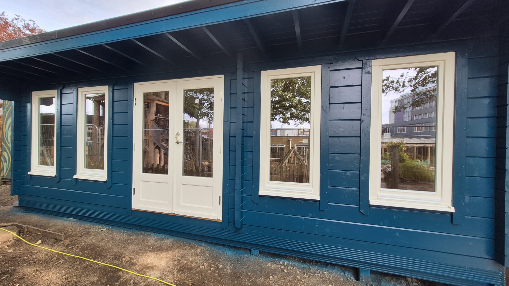 TBS190 Log Cabin | 7.0x4.25