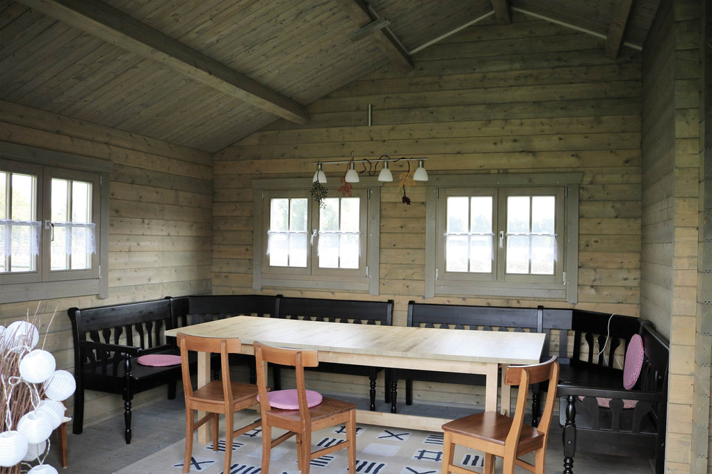 Ontario Log Cabin | 5.6x4.2m