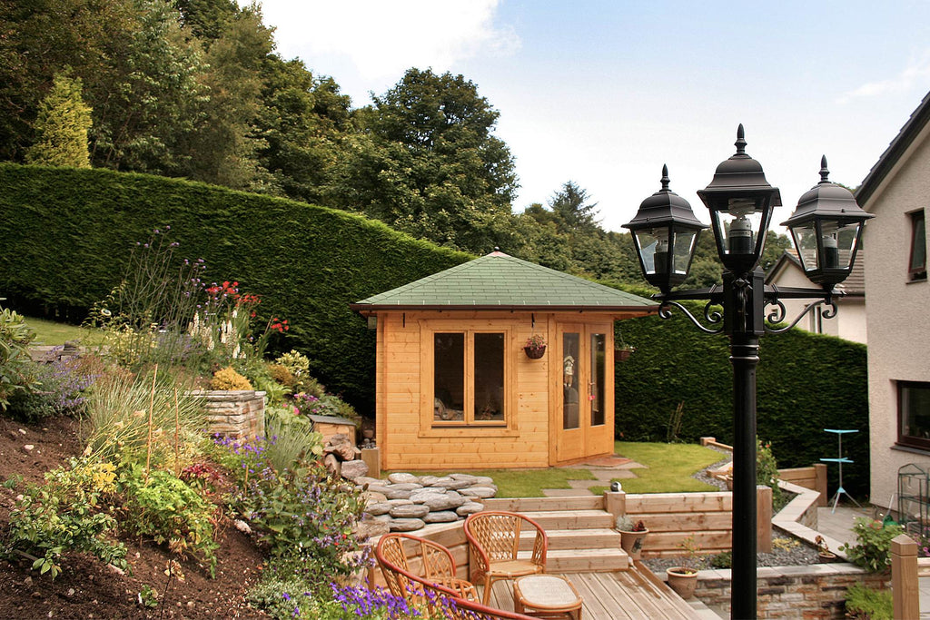 Panta 11 Corner Log Cabin | 3.4x3.4m